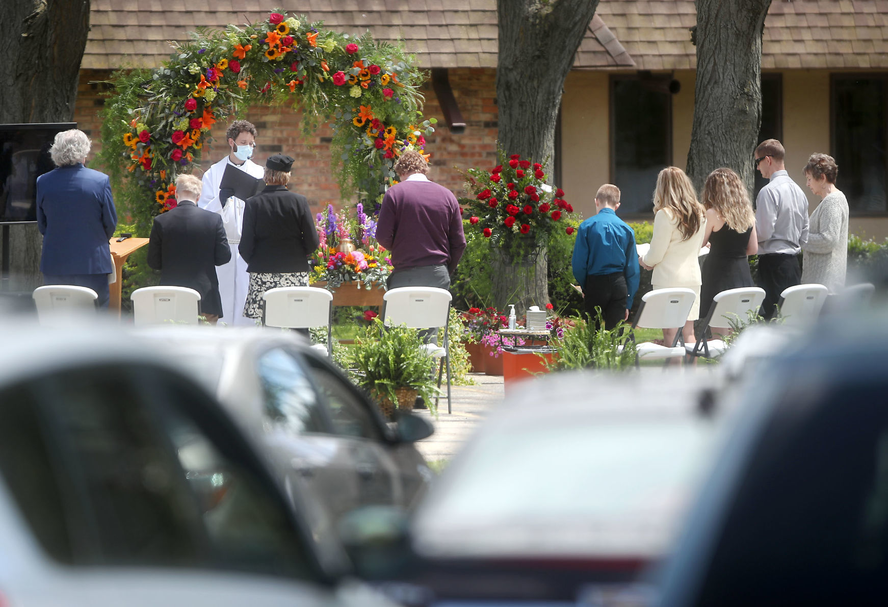 JVG_200521_FUNERAL01